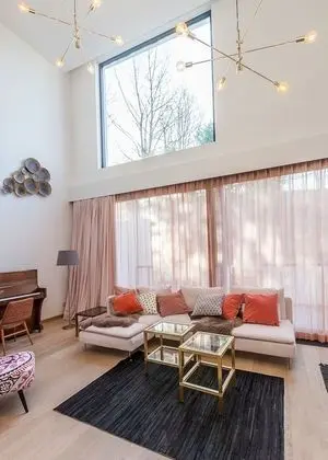Ev (4 Bedrooms)