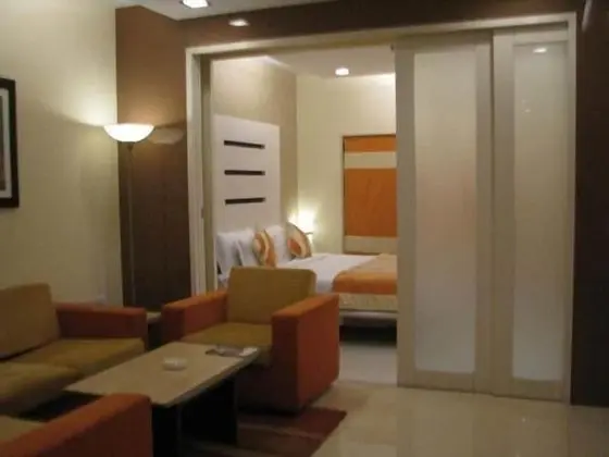 Luxury Oda, 1 En Büyük (King) Boy Yatak