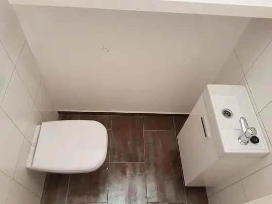 Basic Tek Büyük Yataklı Oda