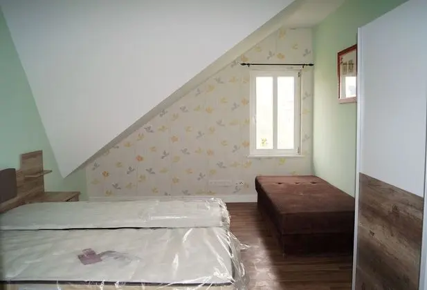 Basic Üç Kişilik Oda