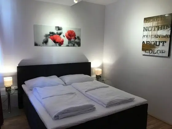 Deluxe Apart Daire, 2 Yatak Odası, Balkon (Arsenal TOP 6 incl. Extra Fees)