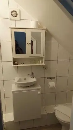 Büyük Yataklı Tek Kişilik Oda