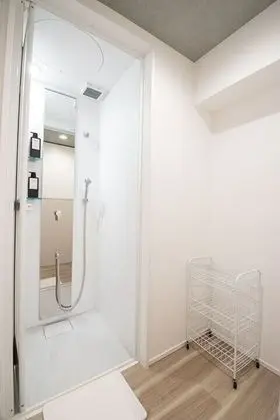 Oda, Sigara İçilmez, Buzdolabı ve Mikrodalga (Capsule Room, Men only floor)