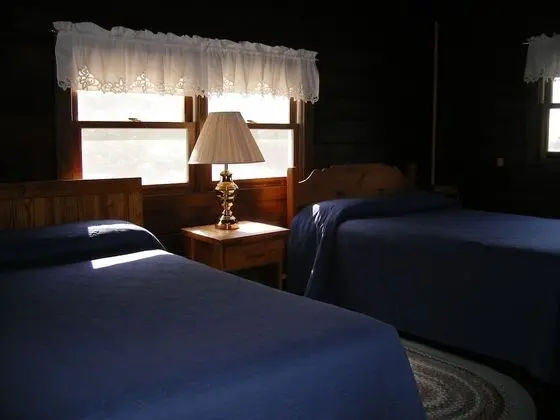 Basic Kulübe, Birden Çok Yatak, Dağ Manzaralı