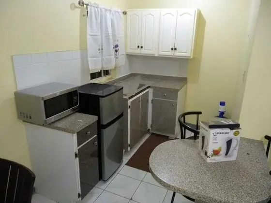 Traditional Apart Daire, Karma Ranzalı Oda, Sigara İçilmez