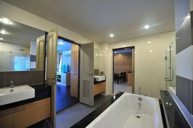 Supersized One bedroom