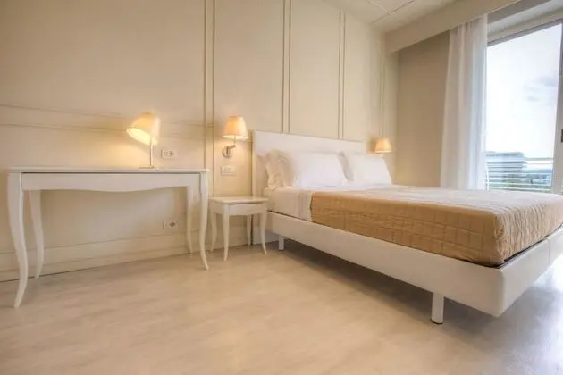 Superior Üç Kişilik Oda, Balkon