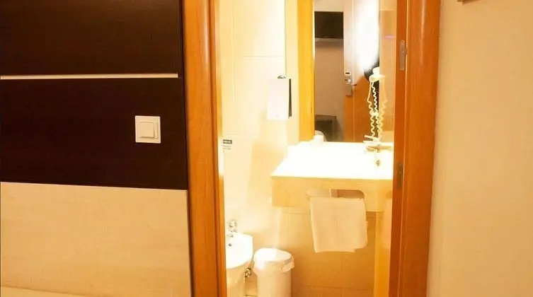 Basic Tek Kişilik Oda