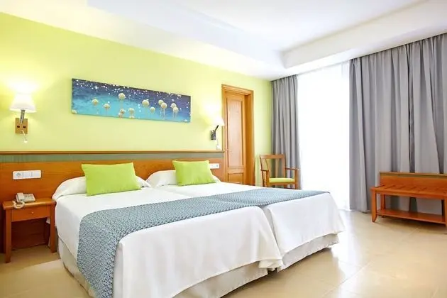 Standard Tek Büyük Yataklı Oda, Şehir Manzaralı