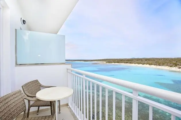 İki Ayrı Yataklı Oda, Balkon, Deniz Manzaralı