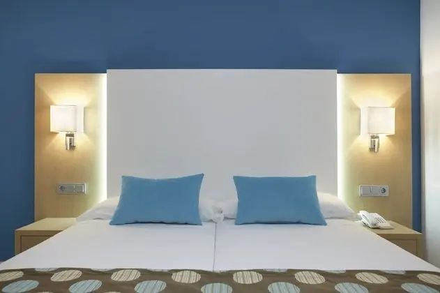 İki Ayrı Yataklı Oda, Balkon, Deniz Manzaralı