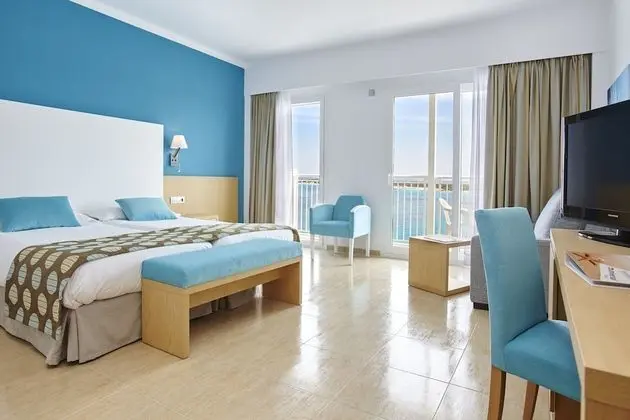 Superior Oda, Balkon, Deniz Manzaralı (2 adults + 1 child)