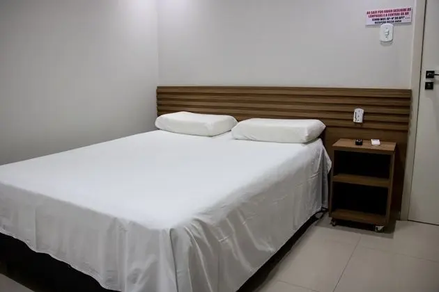 Basic Tek Büyük Yataklı Oda