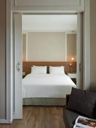 Deluxe Tek Büyük Yataklı Oda, 1 Çift Kişilik Yatak ve Çekyat