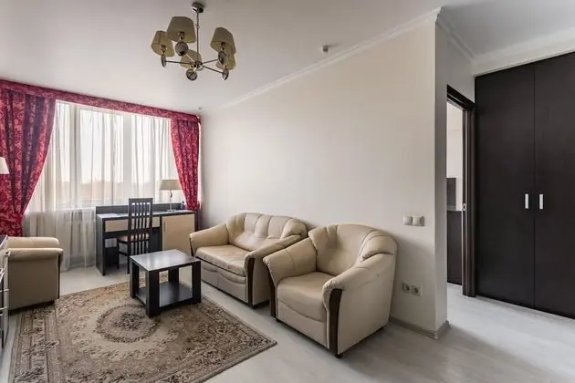 Junior Süit