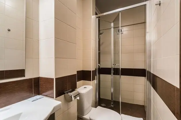 Standard Tek Büyük Yataklı Oda