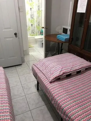 Dört Kişilik Oda, Özel Banyo