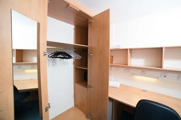 Tek Kişilik Oda, 1 Çift Kişilik Yatak, Özel Banyo (No TV)
