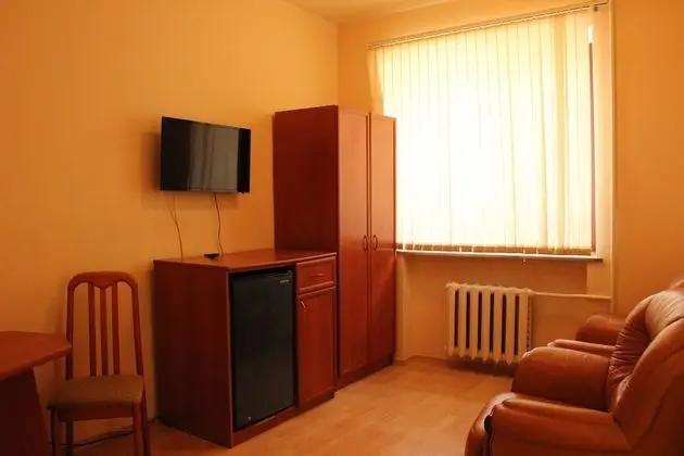 Basic Tek Büyük Yataklı Oda