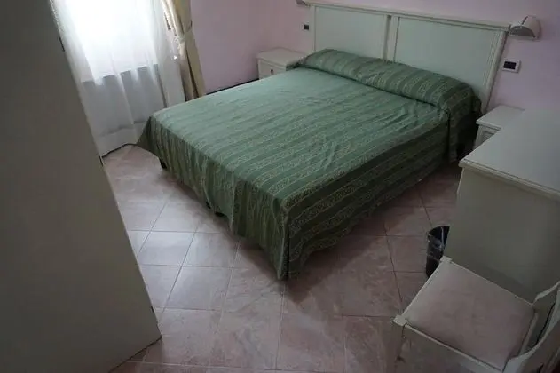 1 Çift Kişilik Veya 2 Tek Kişilik Yatak Standard