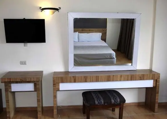 Süit (2 King Beds + 1 Sofabed Suite)
