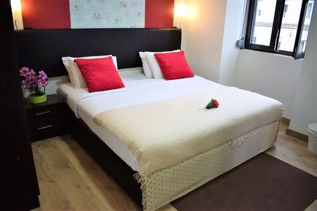 Deluxe Tek Büyük Yataklı Oda, Özel Banyo