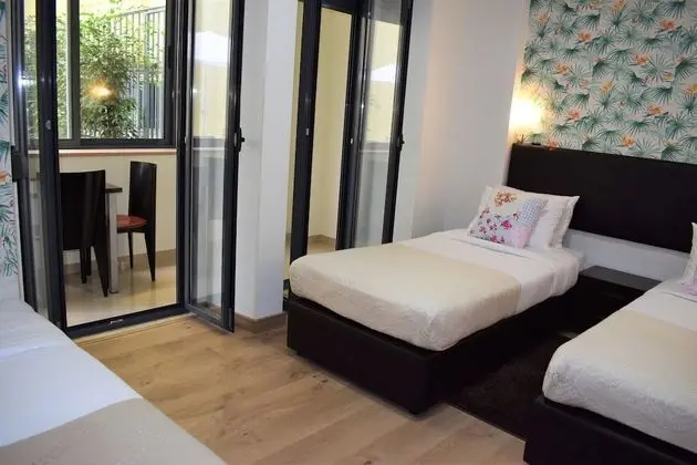 Deluxe Üç Kişilik Oda, Özel Banyo