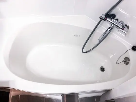 İki Ayrı Yataklı Oda, Sigara İçilmez