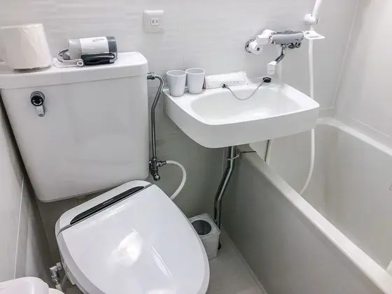 Tek Kişilik Oda, Sigara İçilmez