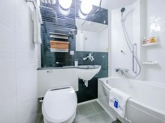 Tek Kişilik Oda, Sadece kadınlar için, Sigara İçilmez