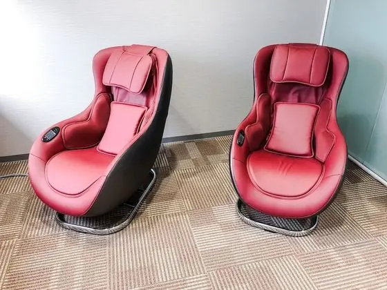Tek Kişilik Oda, Sadece kadınlar için, Sigara İçilmez