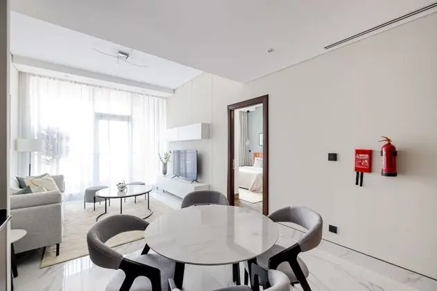 Premium Tek Büyük Yataklı Oda