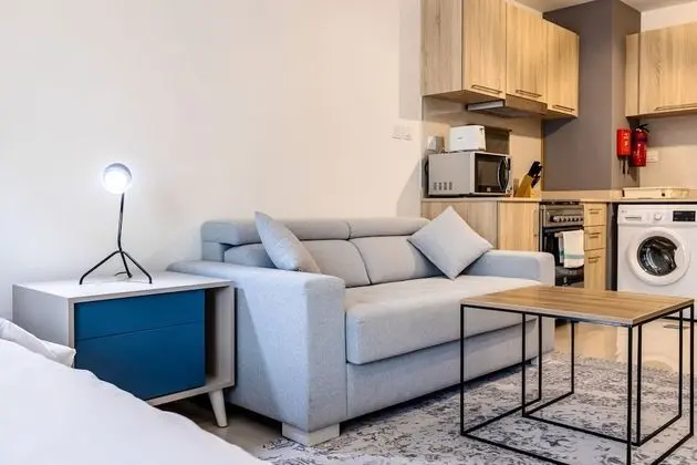Deluxe Stüdyo, 1 En Büyük (King) Boy Yatak, Balkon, Kanal Manzaralı