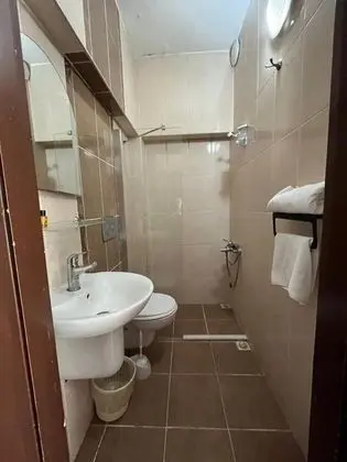 Triple, Şehir Manzaralı