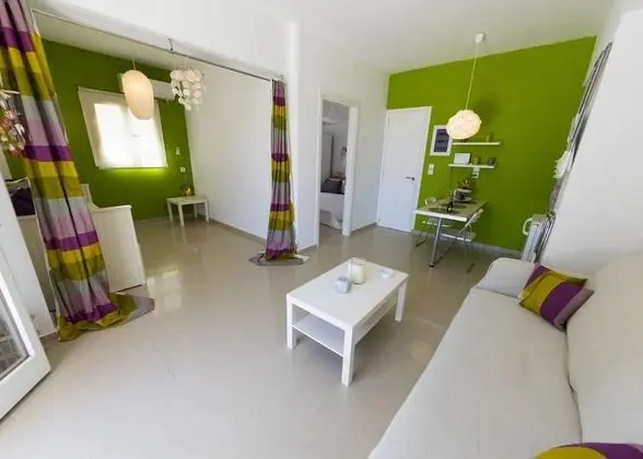 Basic Apart Daire, Deniz Manzaralı