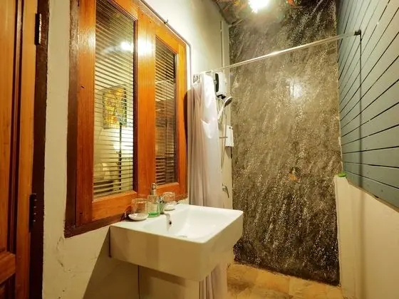 Standard Room with Private Bathroom