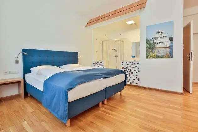 Comfort Tek Büyük veya İki Ayrı Yataklı Oda