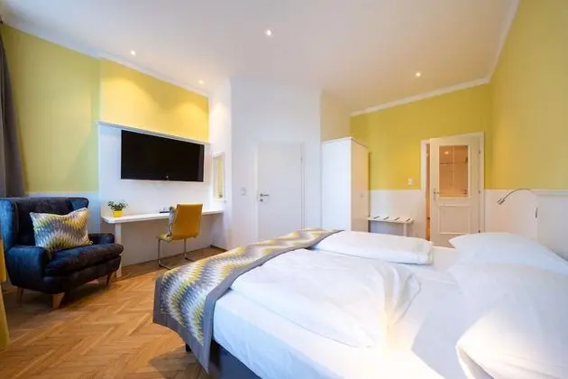 Comfort Tek Büyük veya İki Ayrı Yataklı Oda