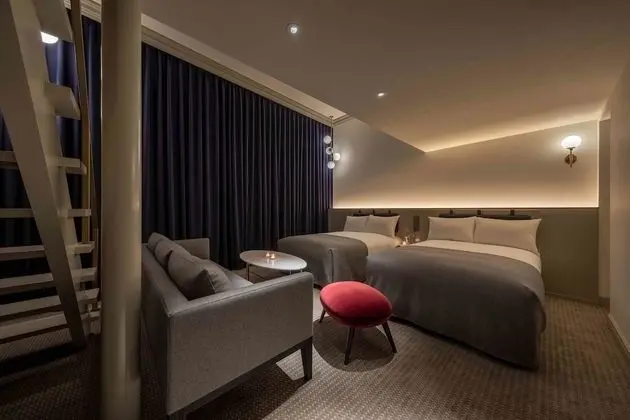 Çatı Katı (Loft), Sigara İçilmez (Unwind)