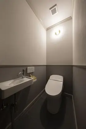 Çatı Katı (Loft), Sigara İçilmez (Unwind)