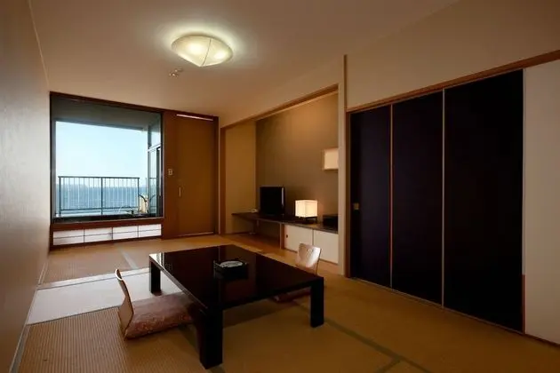 Traditional Oda (MAURA, Japanese Style)