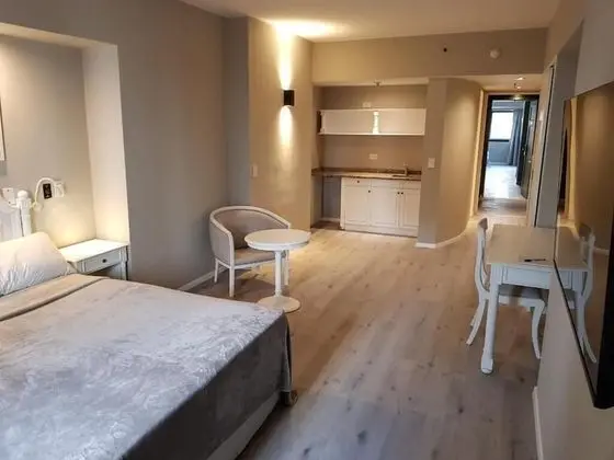 Tek Büyük Yataklı Oda
