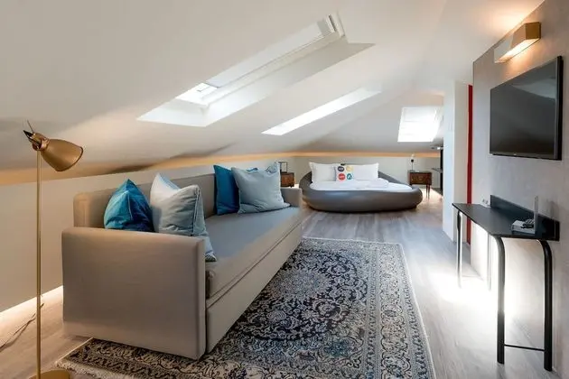 Çatı Katı (Loft)
