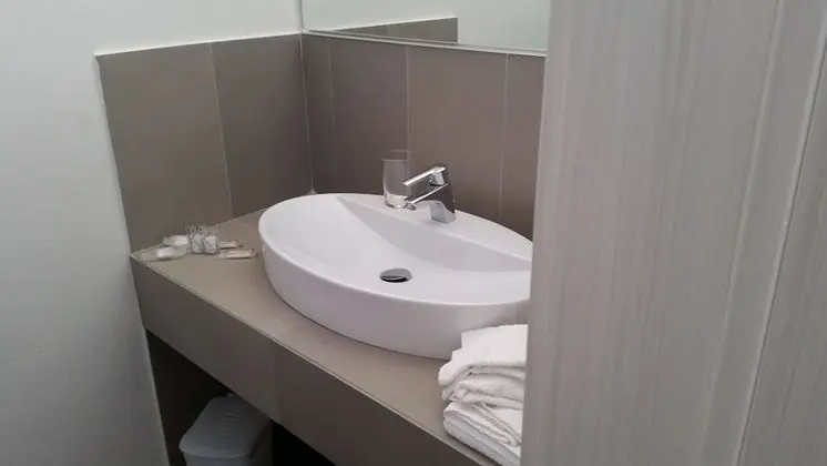 Süit, 1 Büyük (Queen) Boy Yatak