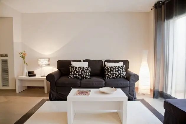 Duplex Apartment, 2 Bedrooms, Patio