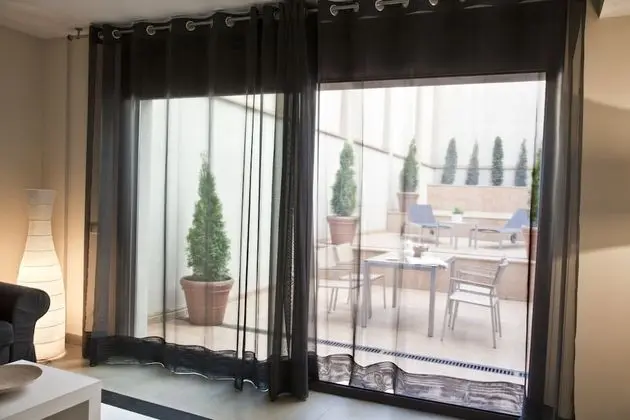 Duplex Apartment, 2 Bedrooms, Patio