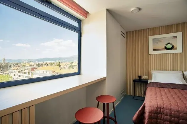 Deluxe Tek Büyük Yataklı Oda, Deniz Manzaralı