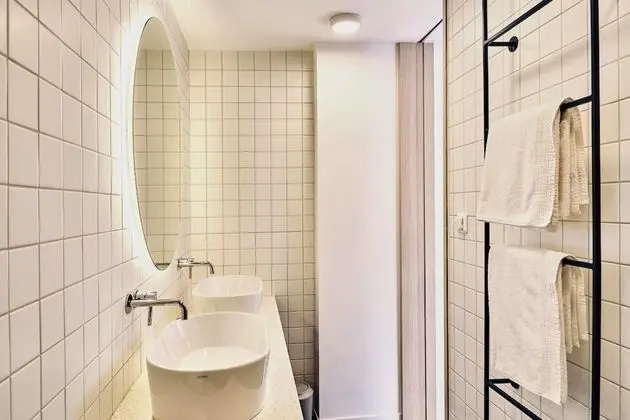 Deluxe Tek Büyük Yataklı Oda, Deniz Manzaralı