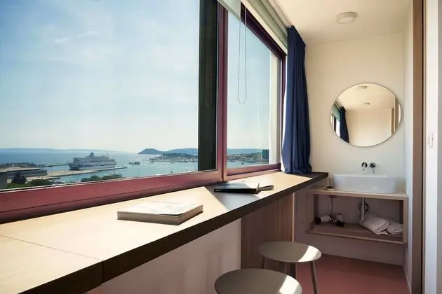 Superior Tek Büyük Yataklı Oda, Deniz Manzaralı