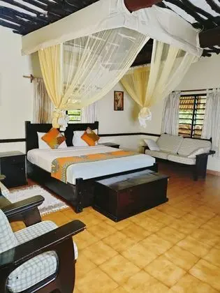 Deluxe Villa with Pool View